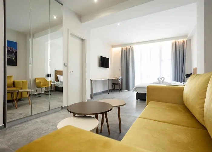 Aristotelous Downtown